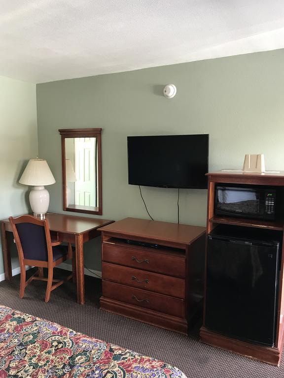 Economy Inn Modesto Dış mekan fotoğraf