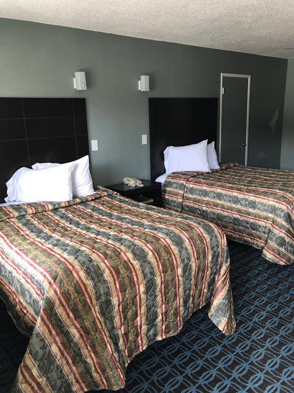 Economy Inn Modesto Dış mekan fotoğraf